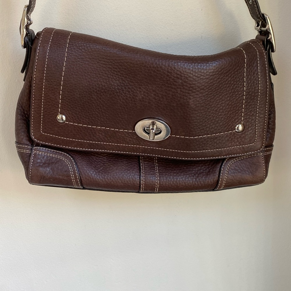Vintage Coach convertible crossbody shoulder bag in brown pebbled leather